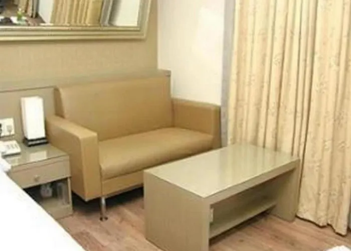 Mirabell Motel 2*